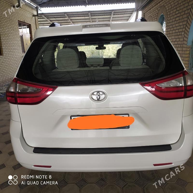 Toyota Sienna 2020 - 398 000 TMT - Векильбазар - img 5