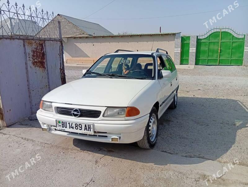 Opel Astra 1995 - 35 000 TMT - Кака - img 3