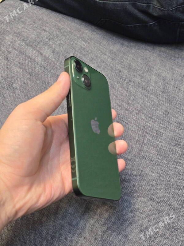 iPhone 13 - Mary - img 1