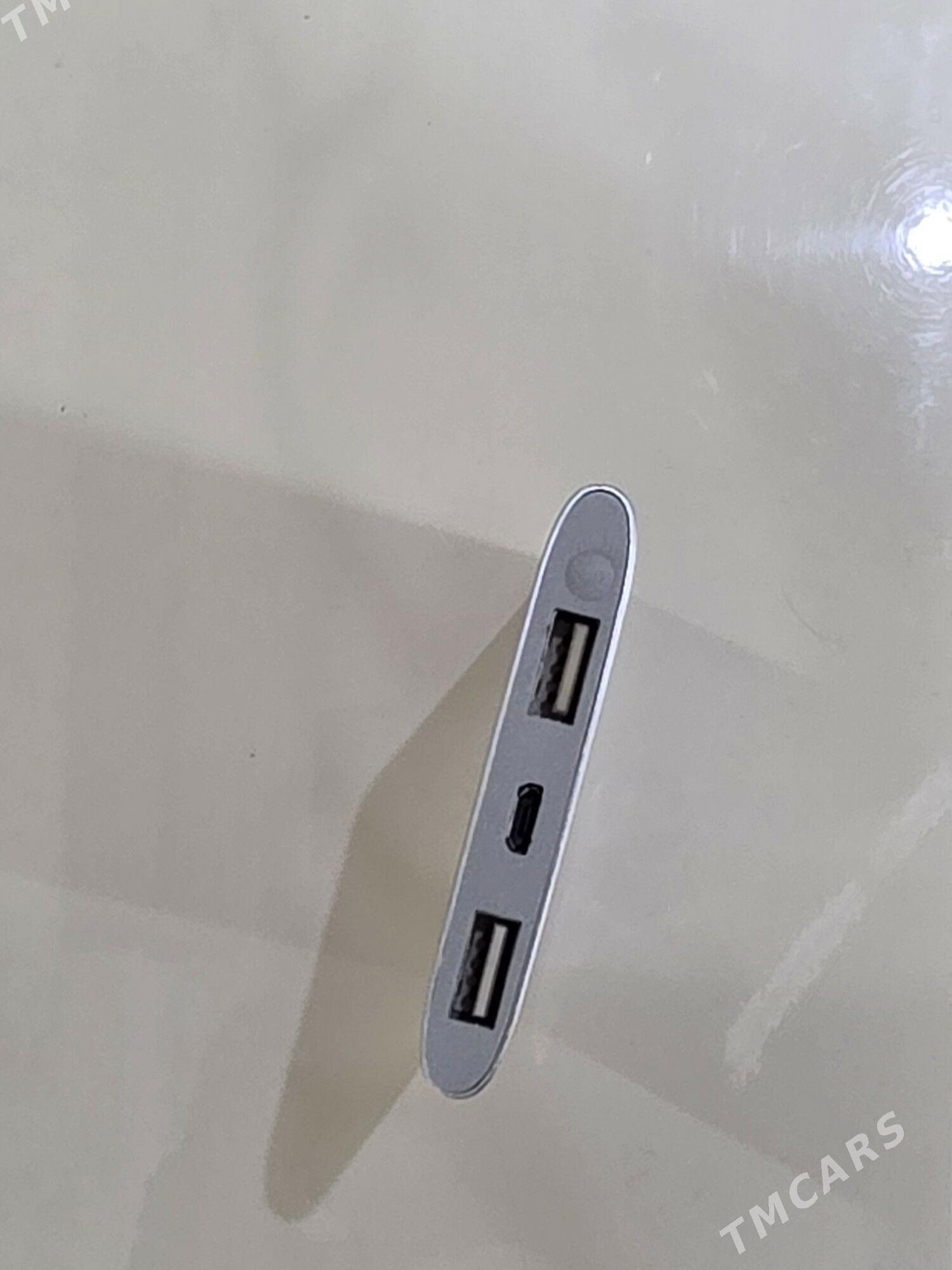 PowerBank - Mary - img 3