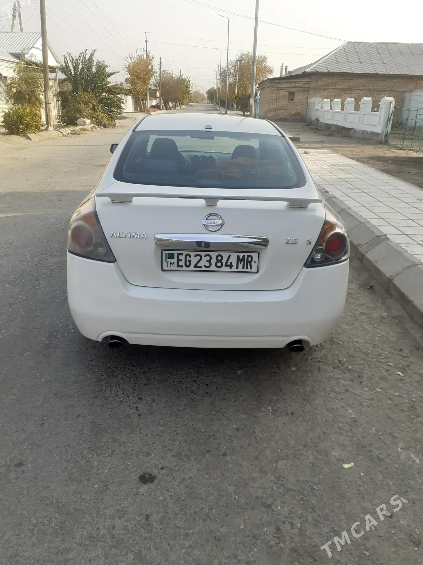 Toyota Camry 2010 - 100 000 TMT - Байрамали - img 6