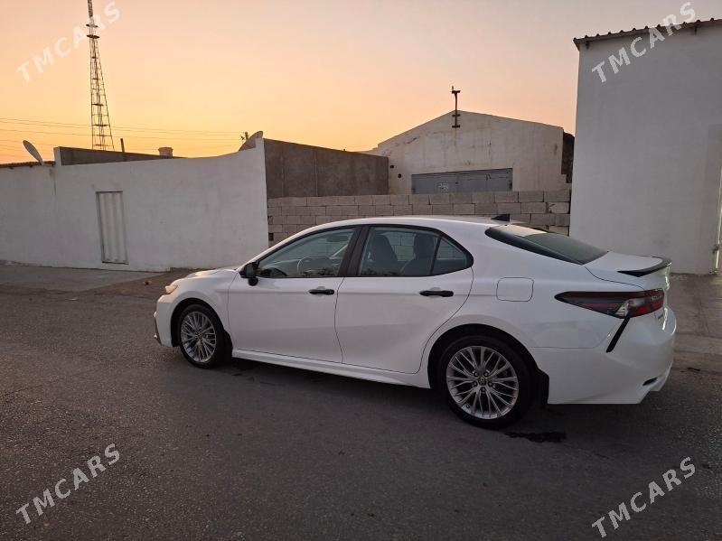 Toyota Camry 2021 - 320 000 TMT - Balkanabat - img 5