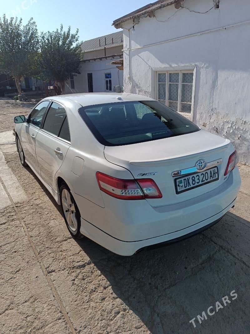 Toyota Camry 2010 - 180 000 TMT - Tejen - img 4