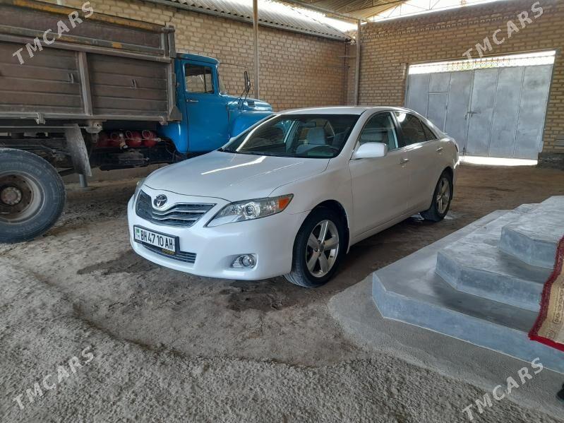 Toyota Camry 2010 - 185 000 TMT - Tejen - img 1