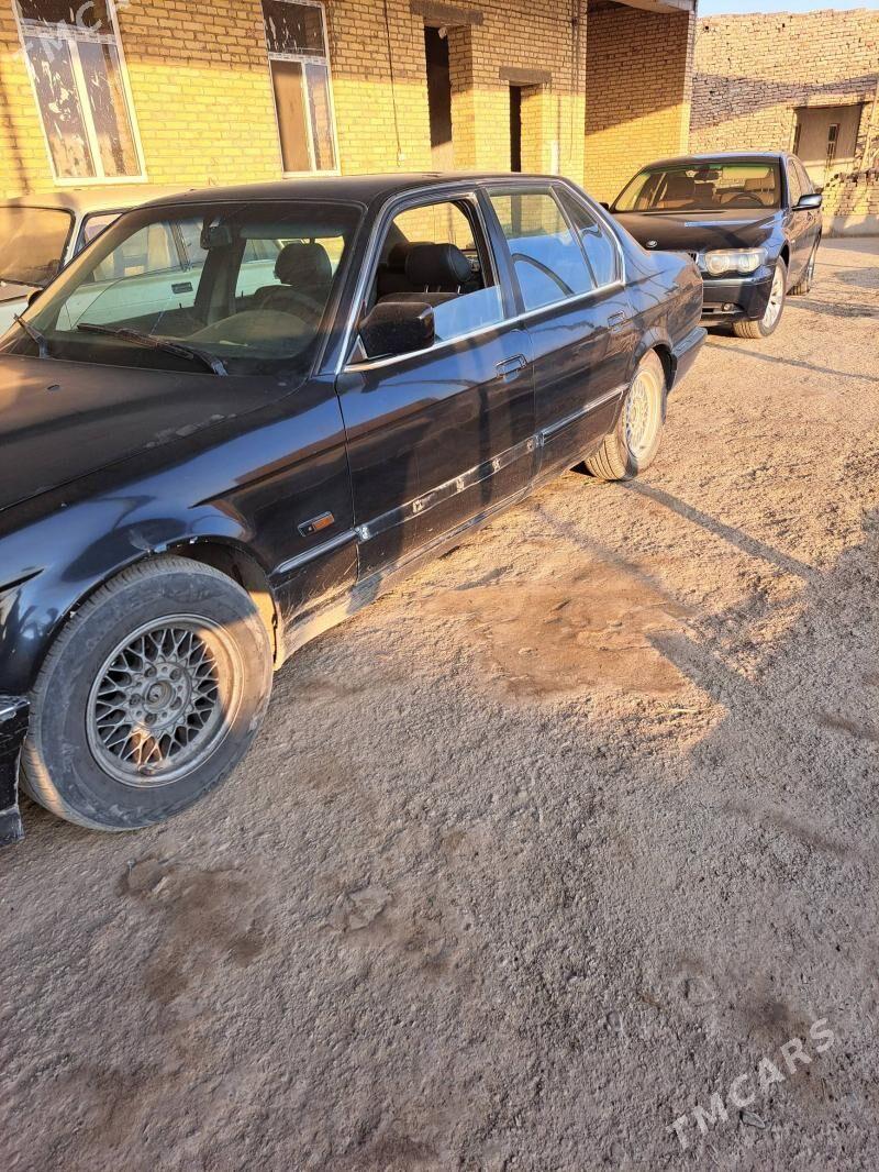 BMW 730 1989 - 35 000 TMT - Дянев - img 2