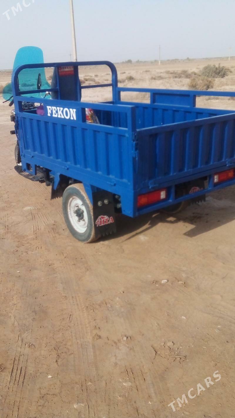 Fekon FK200-14G 2015 - 22 000 TMT - Теджен - img 8