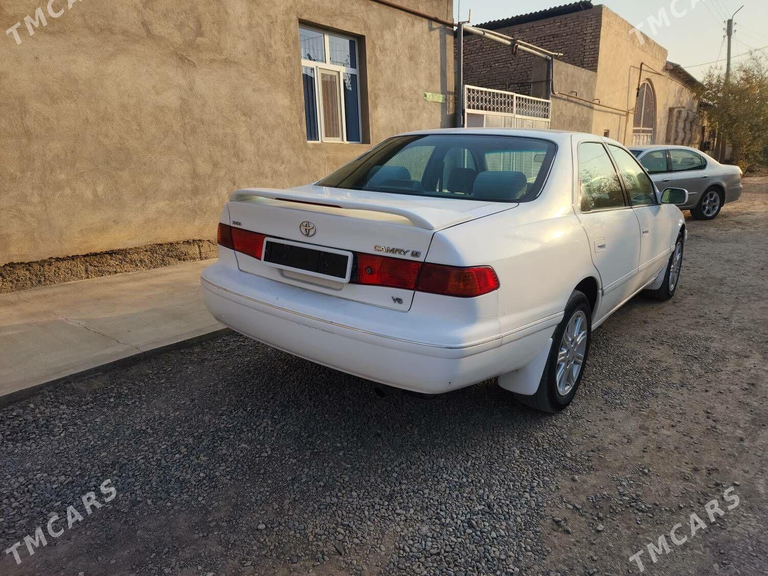 Toyota Camry 1998 - 138 000 TMT - Tejen - img 3