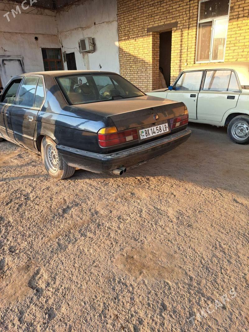 BMW 730 1989 - 35 000 TMT - Дянев - img 4