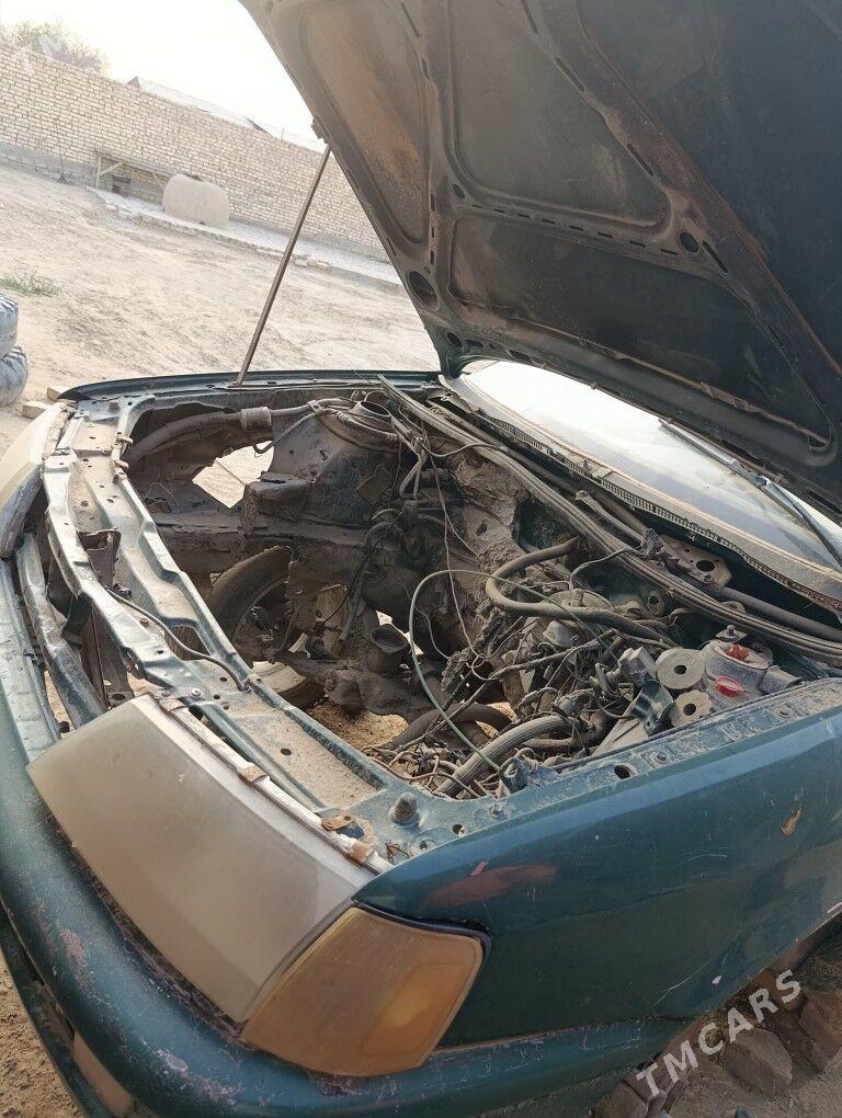 Toyota Corona 1998 - 3 500 TMT - Байрамали - img 4