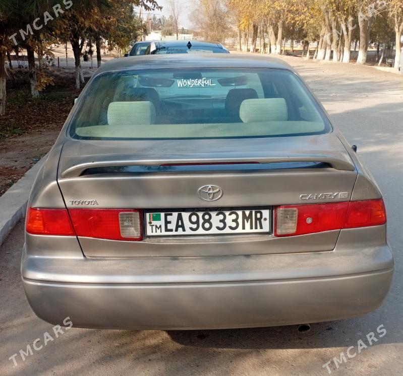 Toyota Camry 2000 - 150 000 TMT - Wekilbazar - img 3