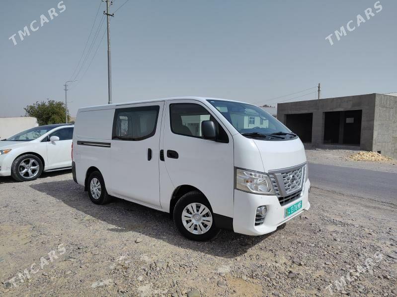 Nissan Urvan 2020 - 320 000 TMT - Mary - img 2