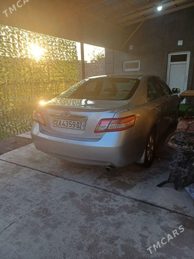 Toyota Camry 2010 - 220 000 TMT - Кёнеургенч - img 4