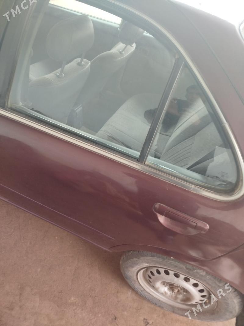 Nissan Sunny 2000 - 20 000 TMT - Halaç - img 6