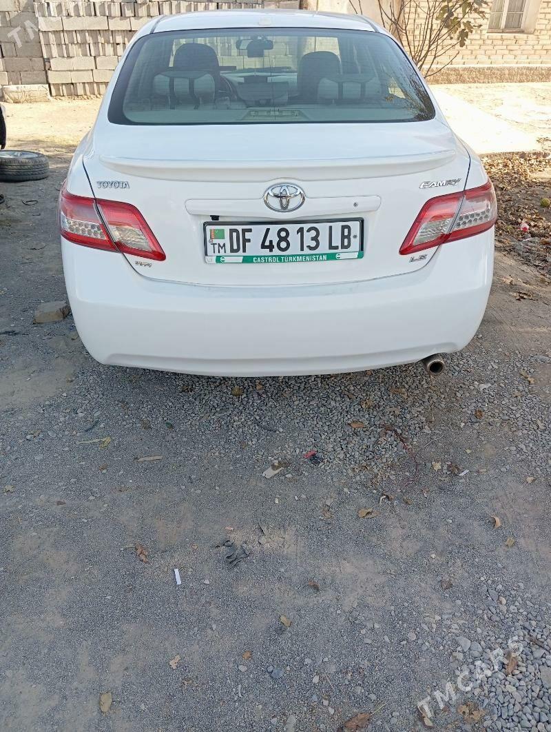 Toyota Camry 2010 - 140 000 TMT - Ýolöten - img 2