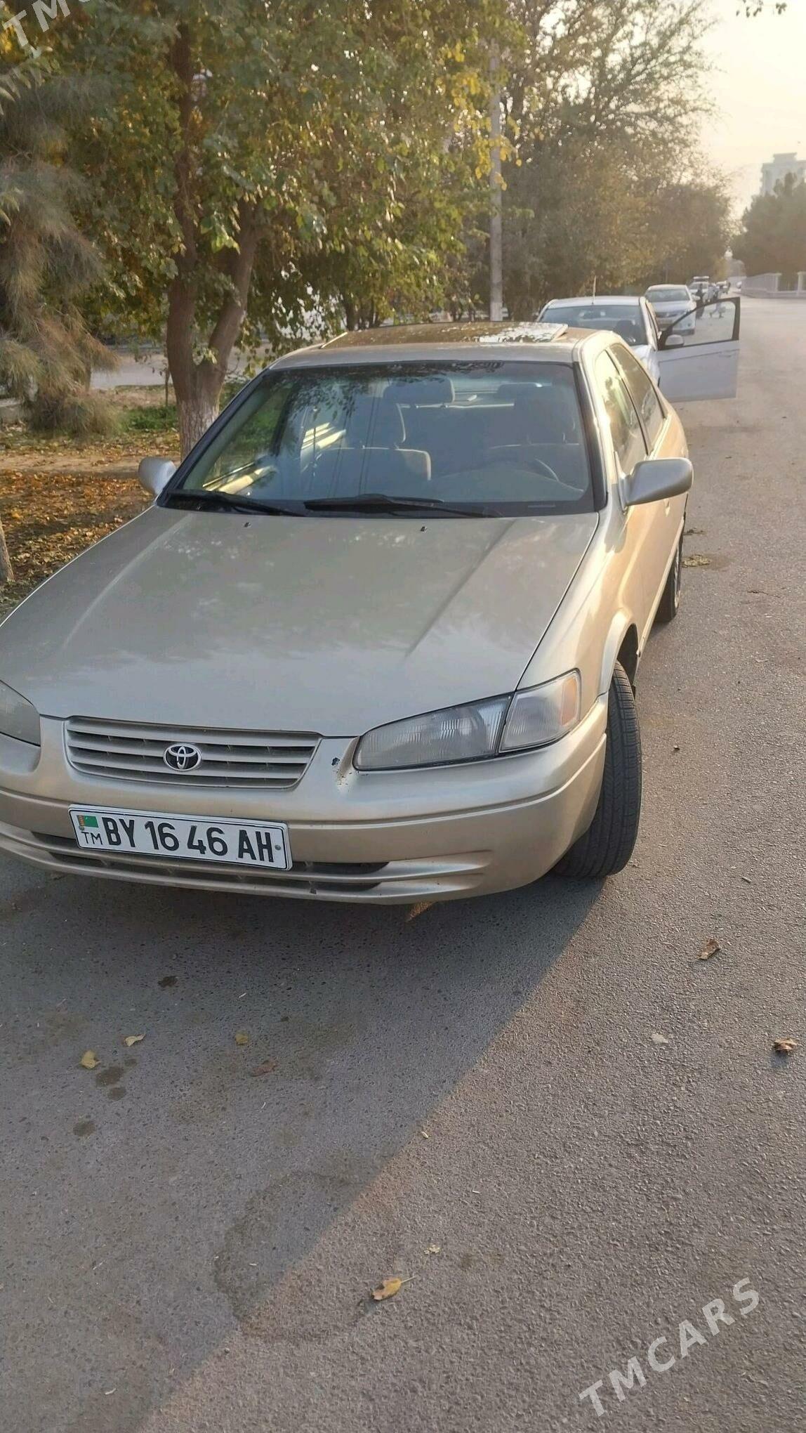 Toyota Camry 1998 - 135 000 TMT - Gökdepe - img 2