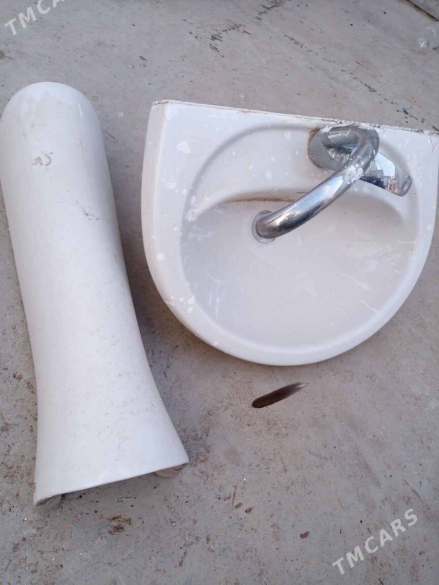 Rakvina - Balkanabat - img 1