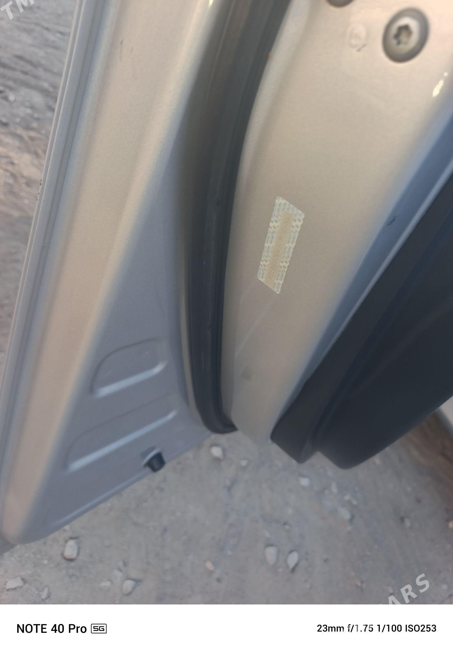 Toyota Corolla 2009 - 170 000 TMT - Türkmenbaşy - img 4