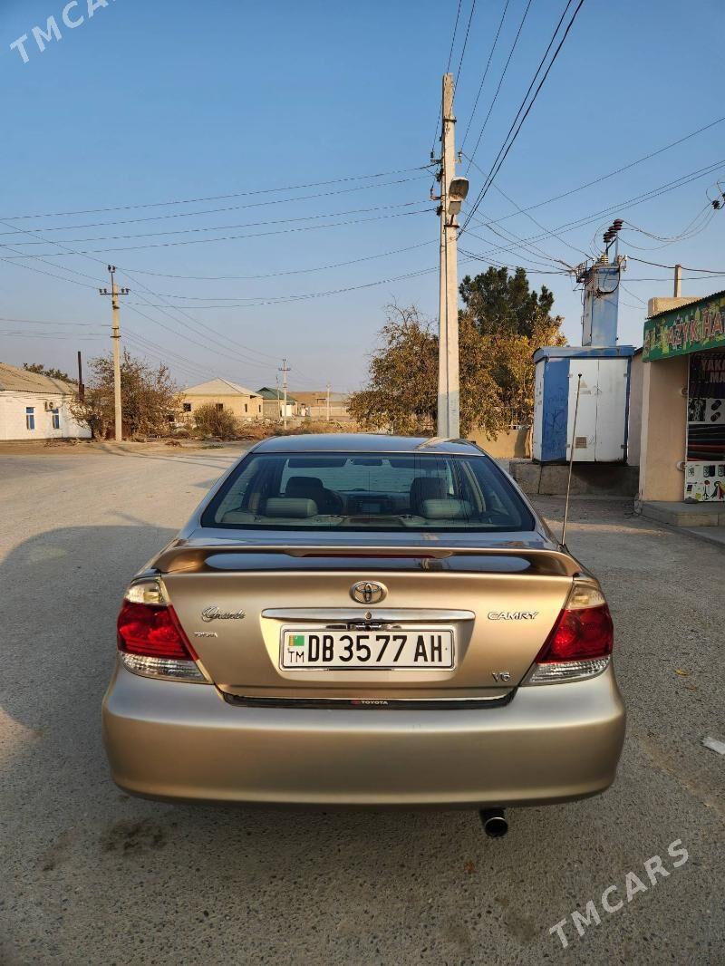 Toyota Camry 2003 - 187 000 TMT - Гёкдепе - img 4