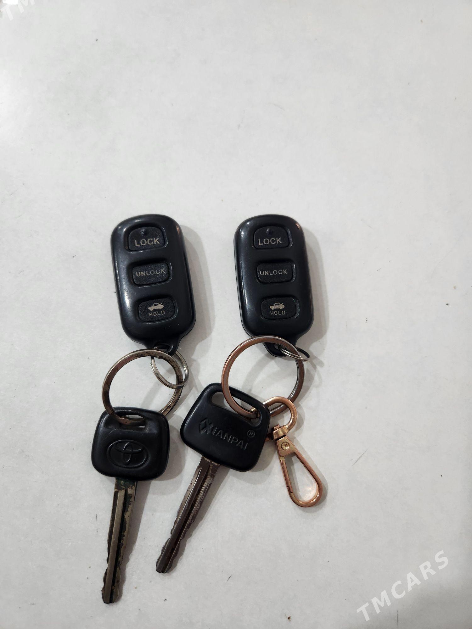 Toyota Camry 2003 - 187 000 TMT - Гёкдепе - img 7