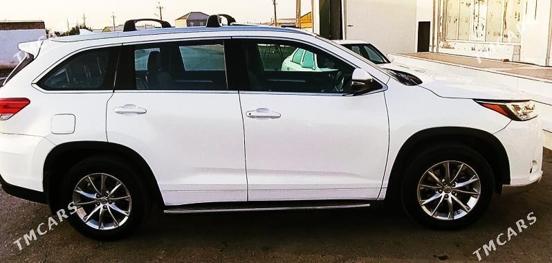 Toyota Highlander 2017 - 400 000 TMT - Туркменабат - img 4