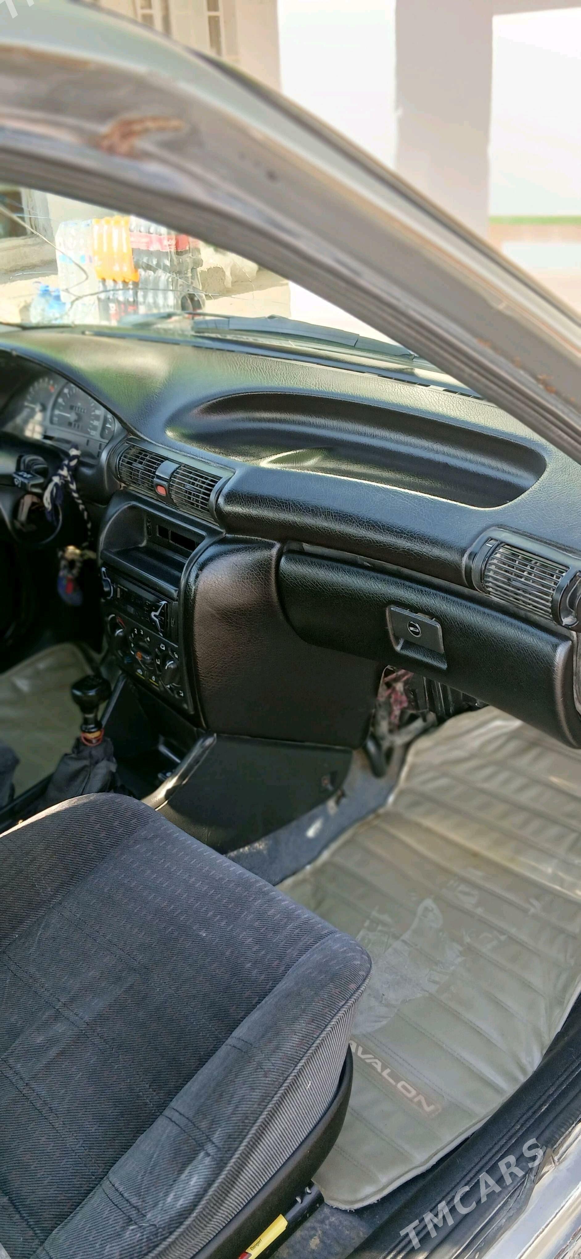 Opel Astra 1995 - 40 000 TMT - Bäherden - img 2