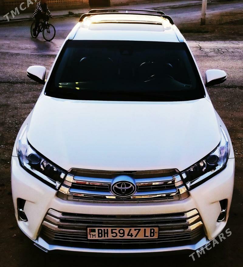 Toyota Highlander 2017 - 400 000 TMT - Туркменабат - img 2