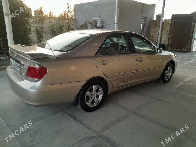 Toyota Camry 2005 - 130 000 TMT - Mary - img 4