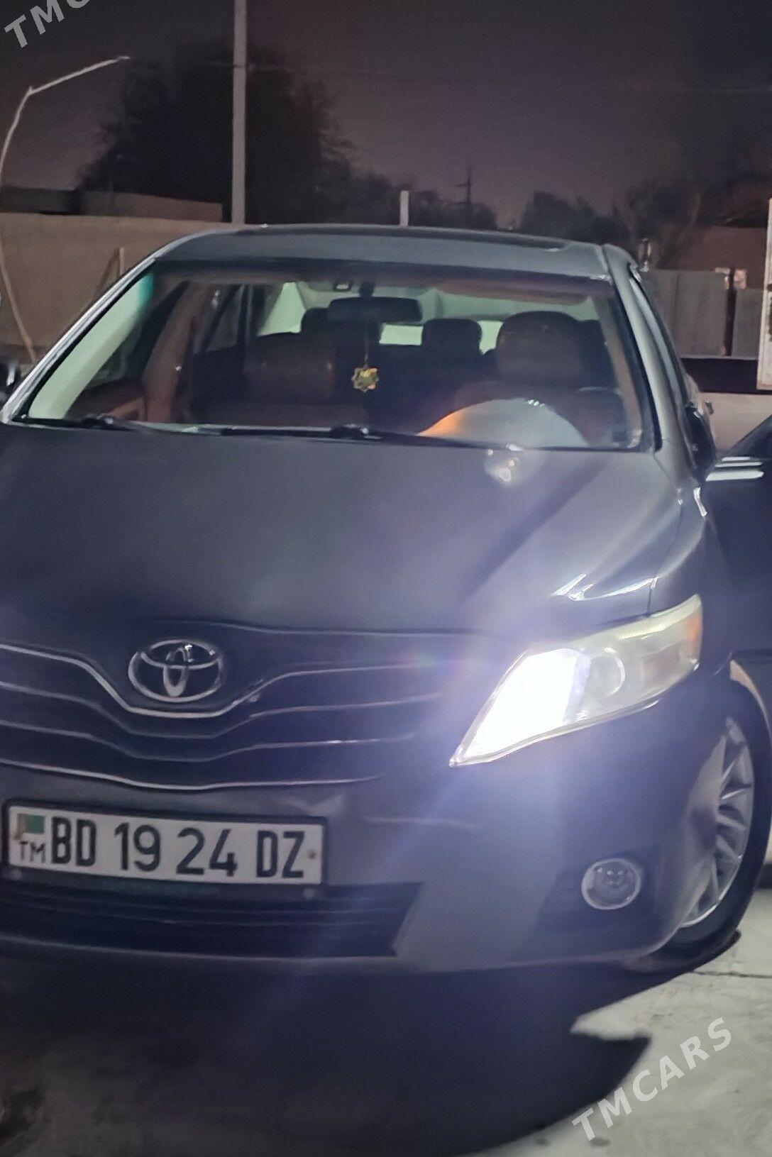 Toyota Camry 2010 - 200 000 TMT - Türkmenbaşy etr. - img 4