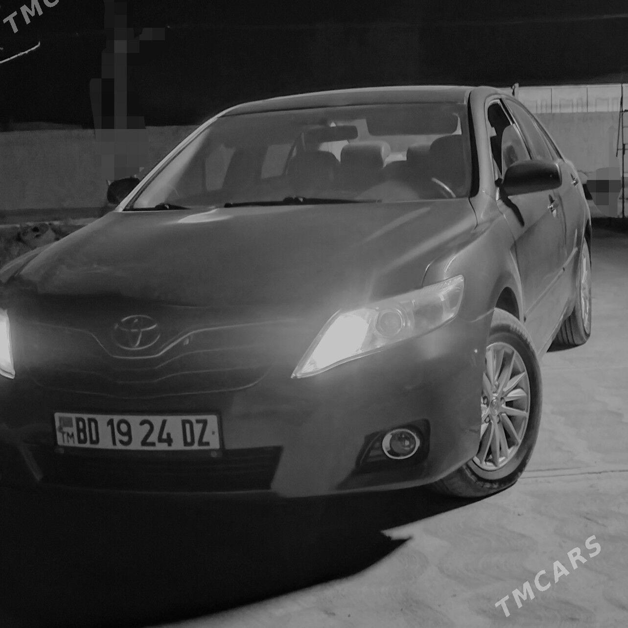 Toyota Camry 2010 - 200 000 TMT - Türkmenbaşy etr. - img 5