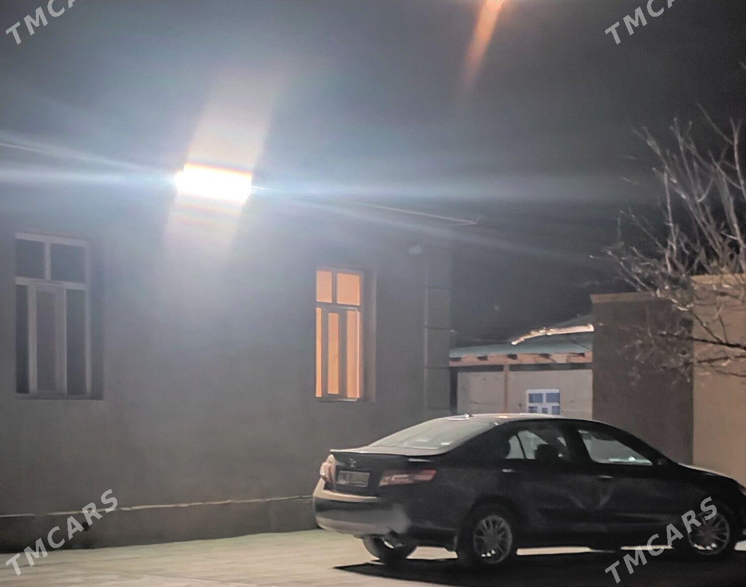 Toyota Camry 2010 - 200 000 TMT - Türkmenbaşy etr. - img 6