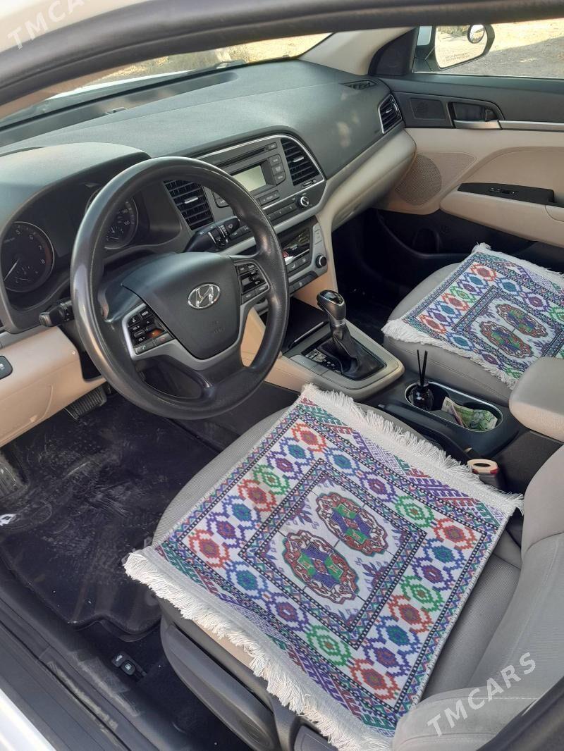 Hyundai Elantra 2018 - 189 000 TMT - Aşgabat - img 6