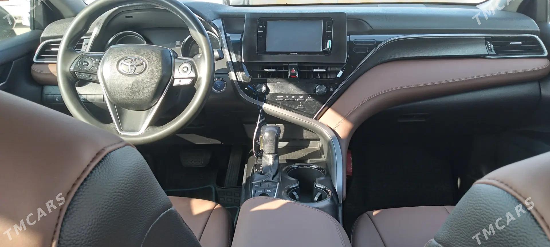 Toyota Camry 2021 - 230 000 TMT - Aşgabat - img 4