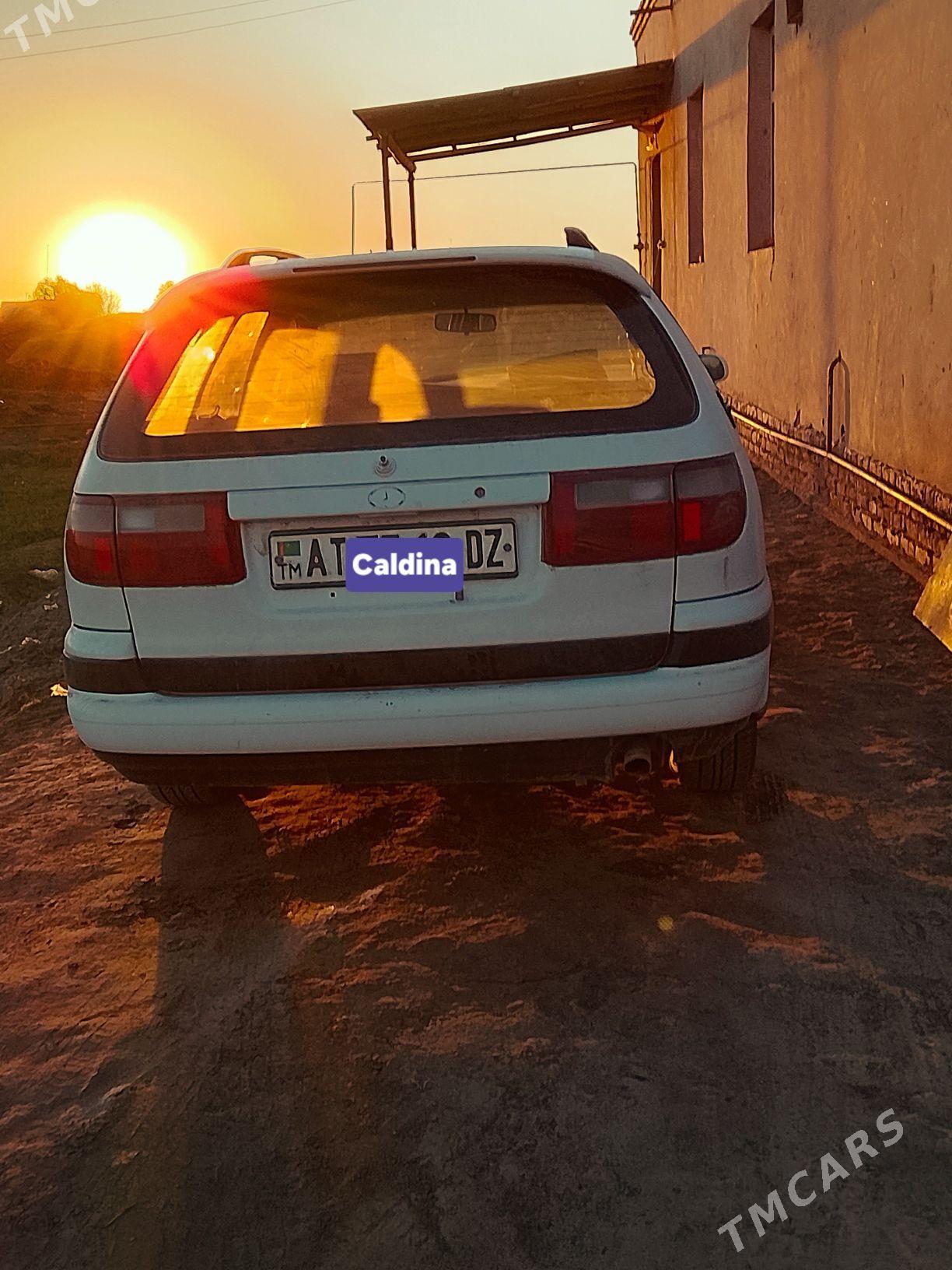 Toyota Carina 1995 - 80 000 TMT - Gurbansoltan Eje - img 1