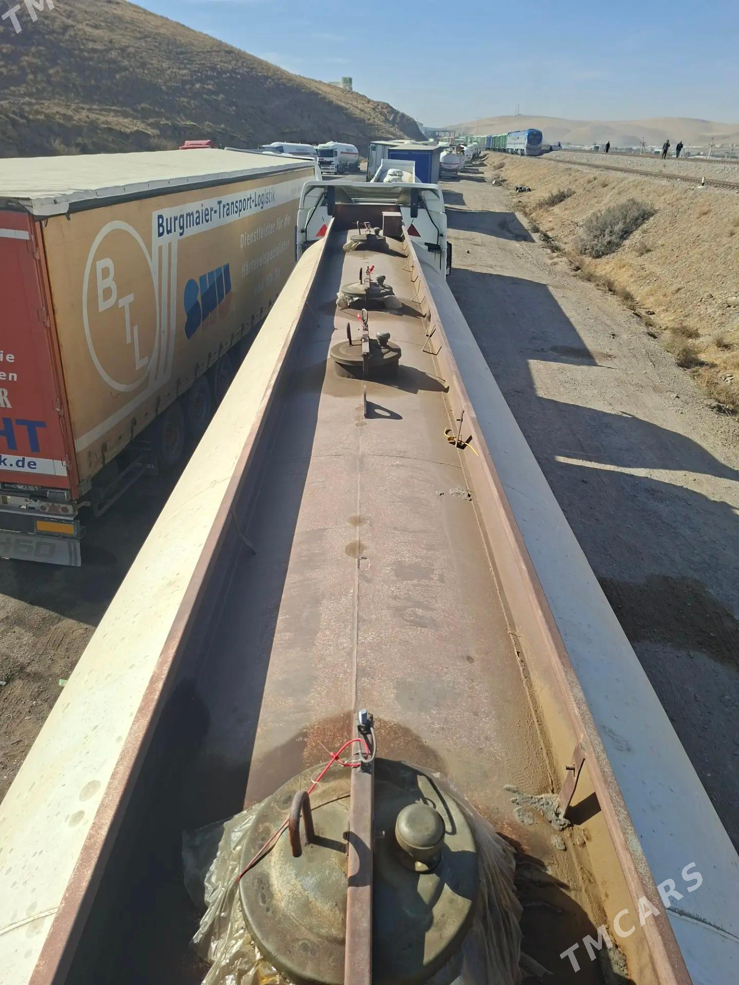 Kogel Euro Trailer 2011 - 400 000 TMT - Gumdag - img 2