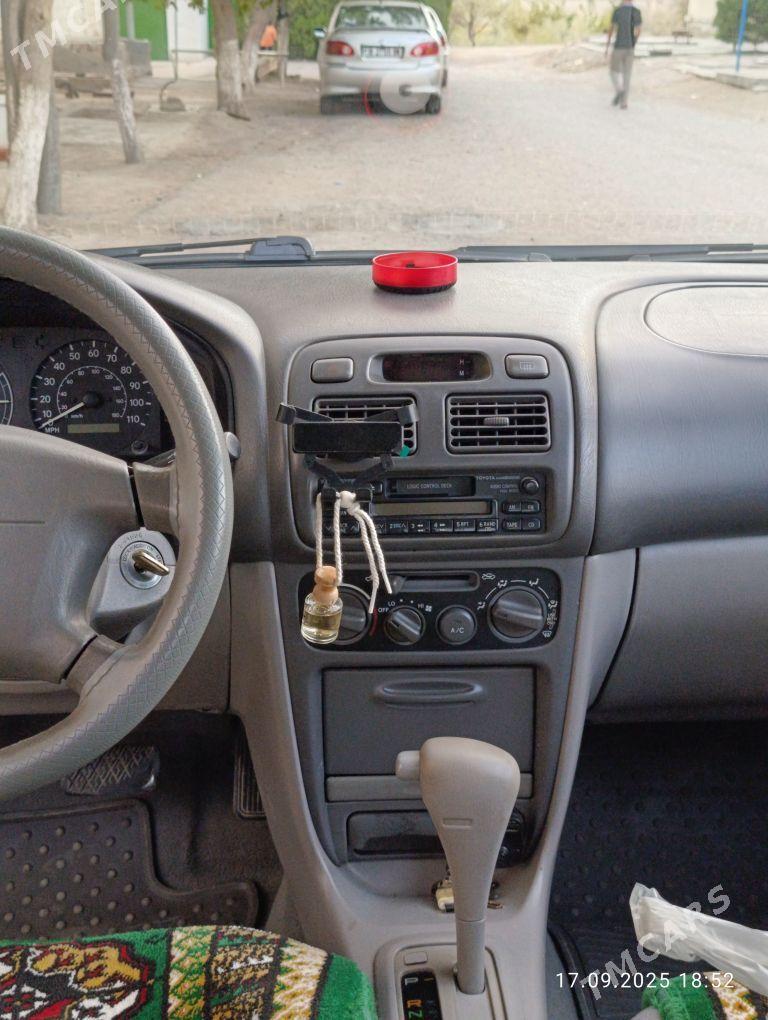 Toyota Corolla 2000 - 110 000 TMT - Türkmenbaşy - img 8