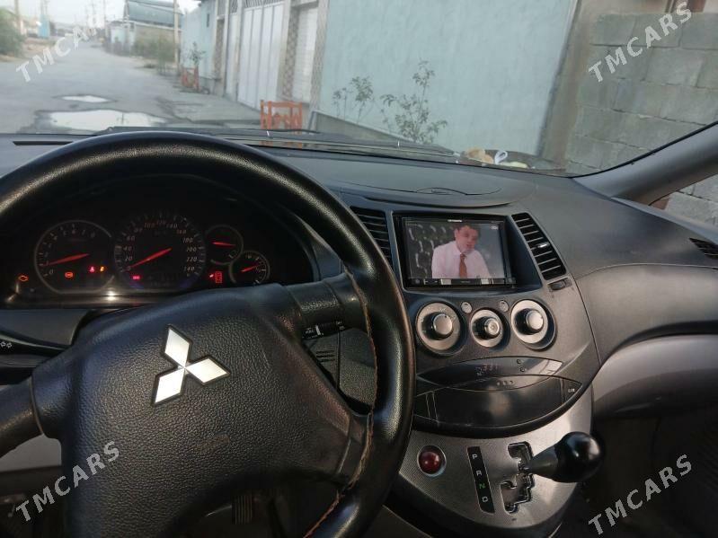 Toyota Sienna 2006 - 99 000 TMT - Aşgabat - img 4