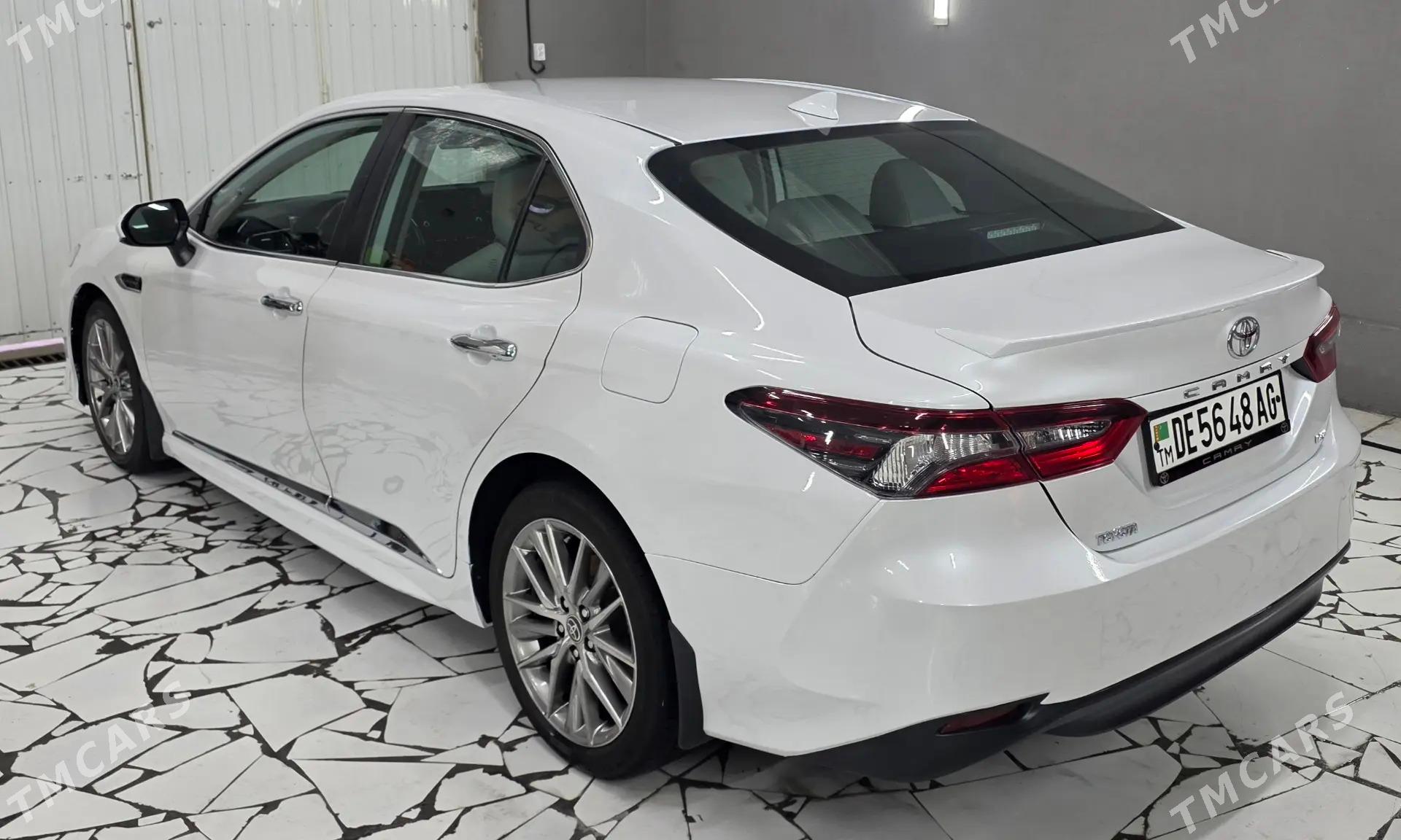 Toyota Camry 2021 - 310 000 TMT - Aşgabat - img 4