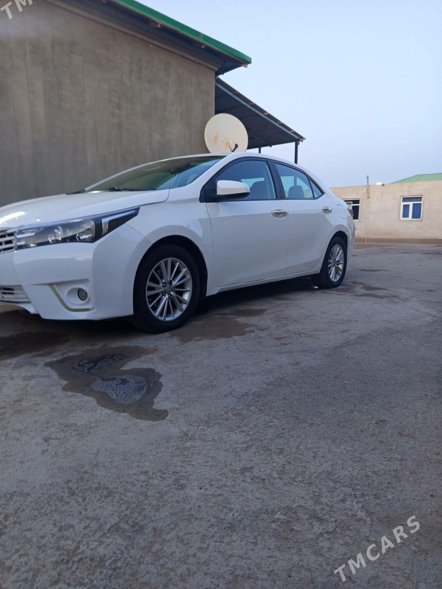 Toyota Corolla 2014 - 150 000 TMT - Дашогуз - img 2