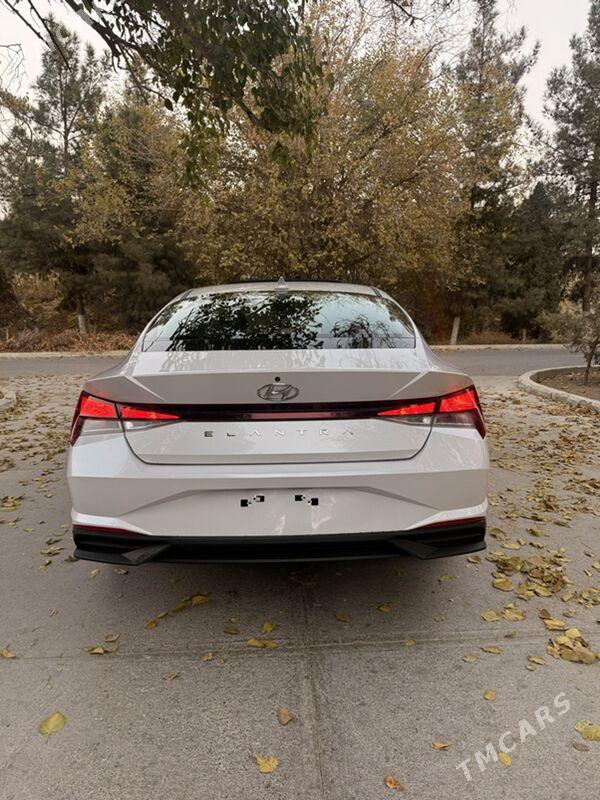 Hyundai Elantra 2021 - 252 000 TMT - Гёкдепе - img 9