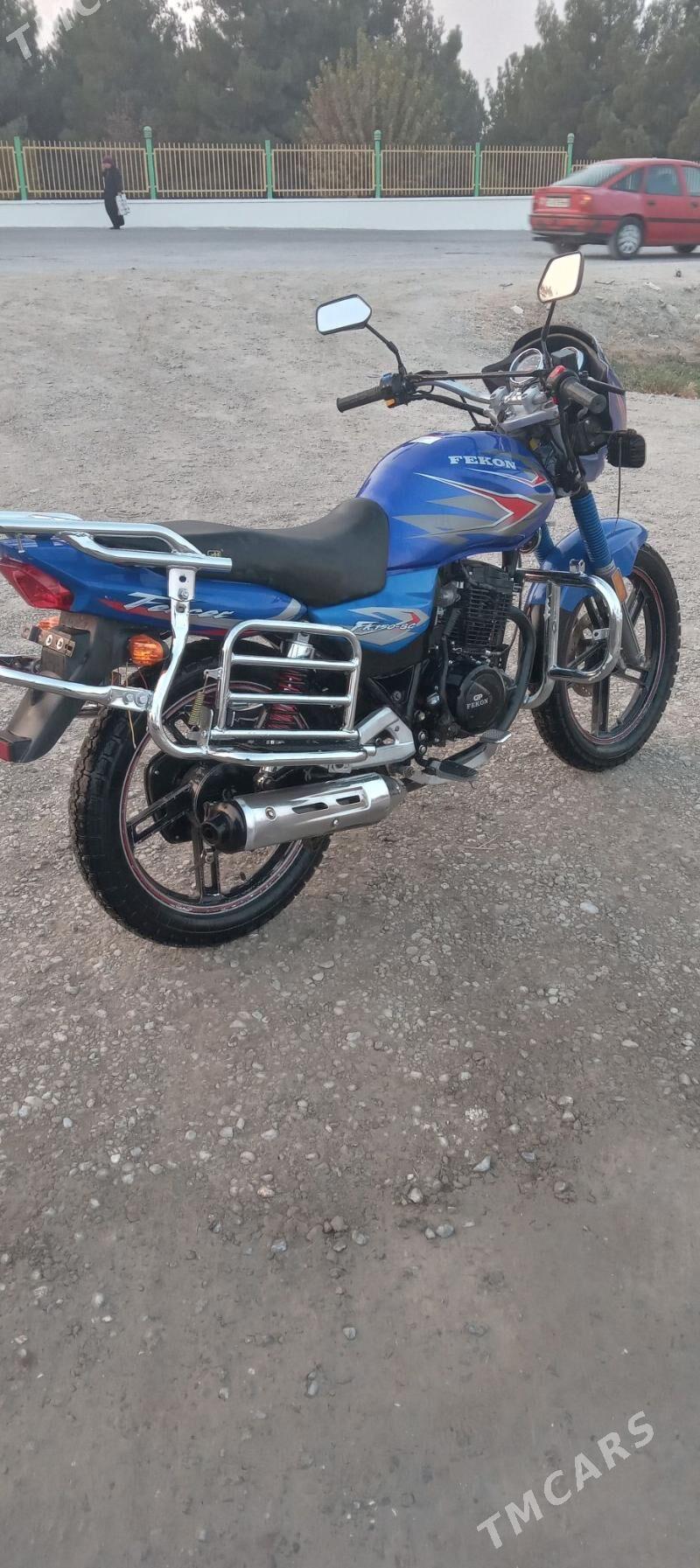 Fekon FK150-8G 2014 - 19 000 TMT - Бахарден - img 2