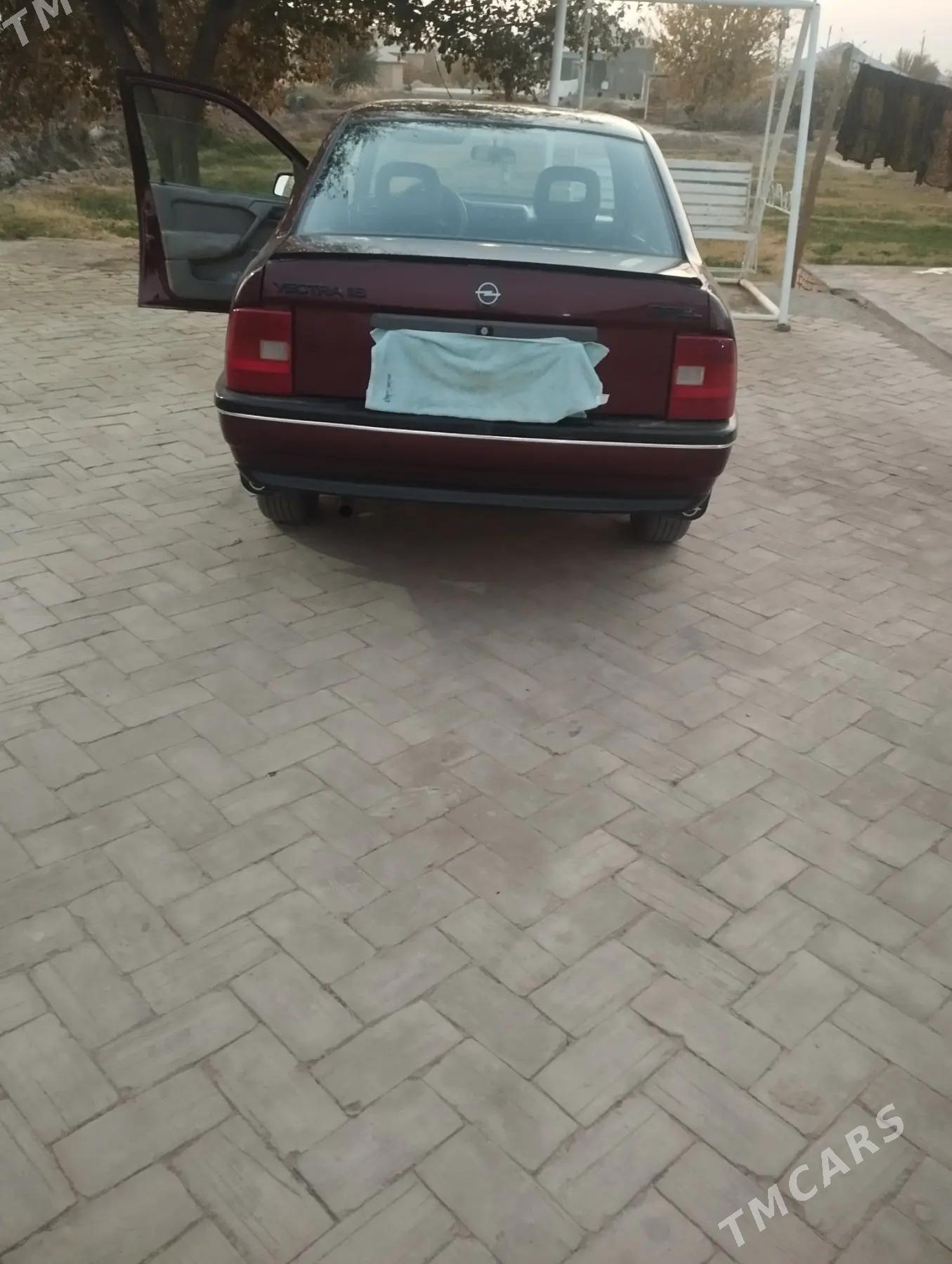 Opel Vectra 1992 - 50 000 TMT - Baýramaly - img 6