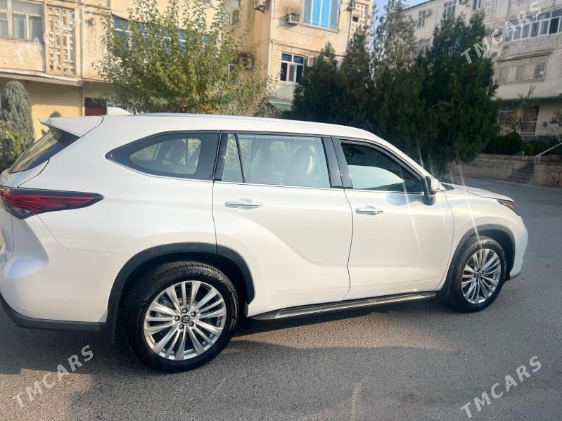 Toyota Highlander 2023 - 670 000 TMT - 11 мкр - img 7