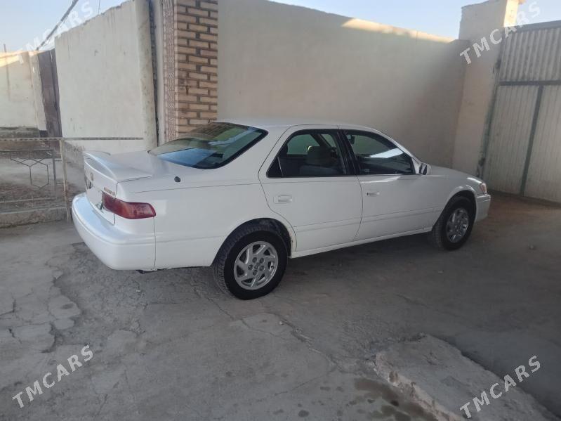 Toyota Camry 2000 - 150 000 TMT - Болдумсаз - img 3