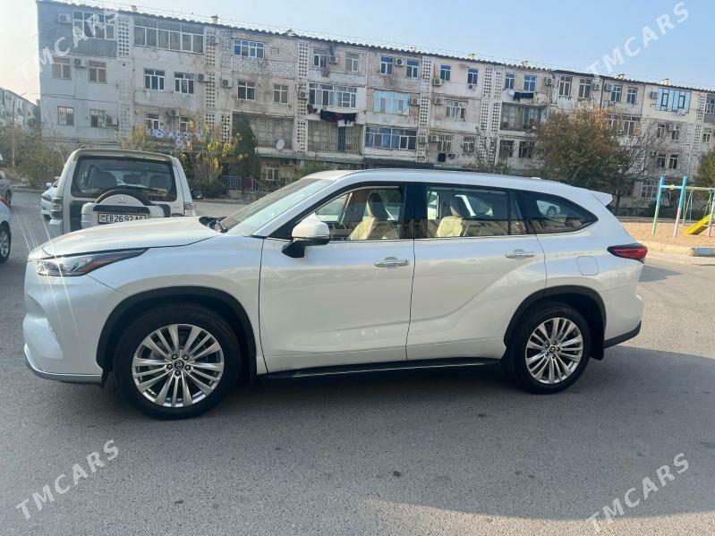 Toyota Highlander 2023 - 670 000 TMT - 11 мкр - img 2