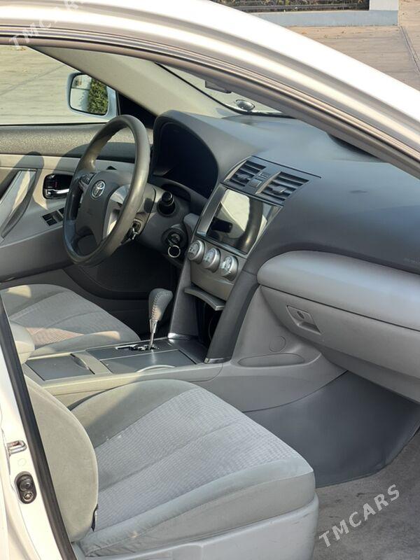 Toyota Camry 2010 - 199 999 TMT - Gyzylarbat - img 9