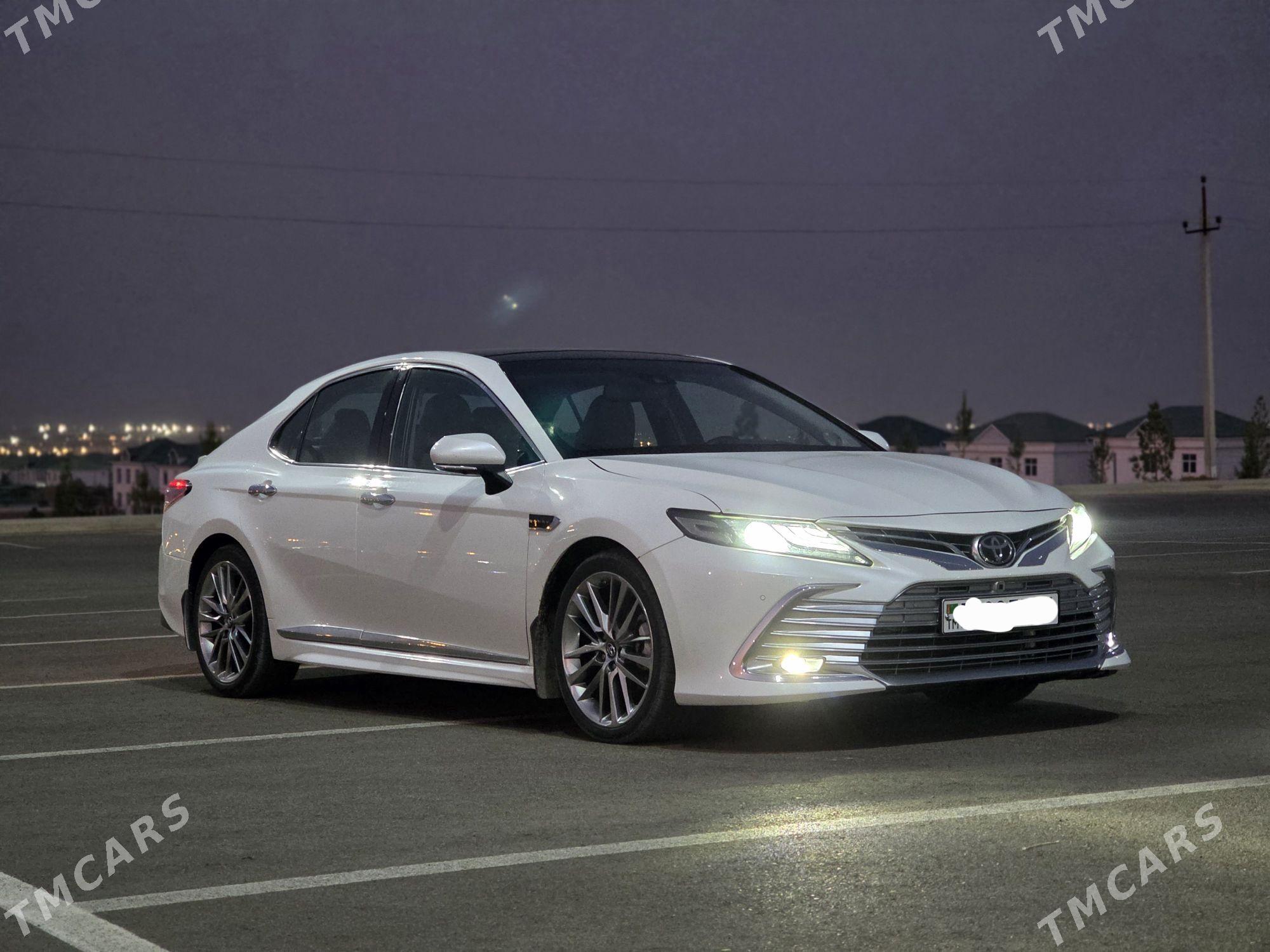 Toyota Camry 2018 - 355 000 TMT - Ашхабад - img 3