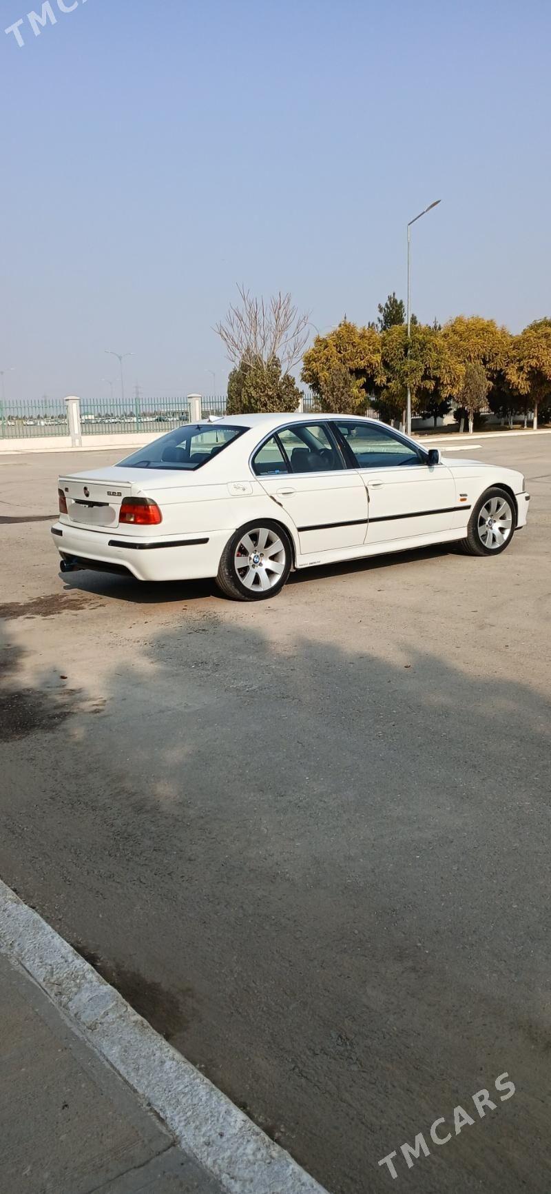 BMW E39 1996 - 90 000 TMT - Aşgabat - img 2