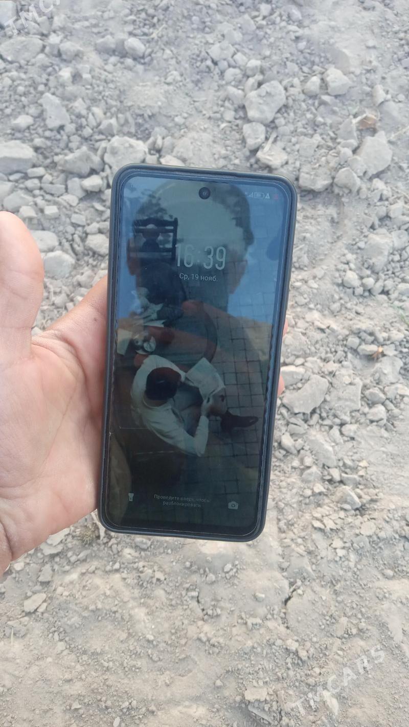 infinix hot40i - Дянев - img 3