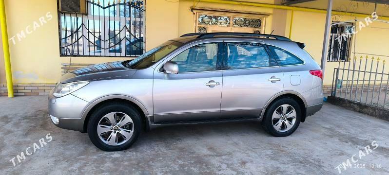 Hyundai IX55 2010 - 200 000 TMT - Гурбансолтан Едже - img 10