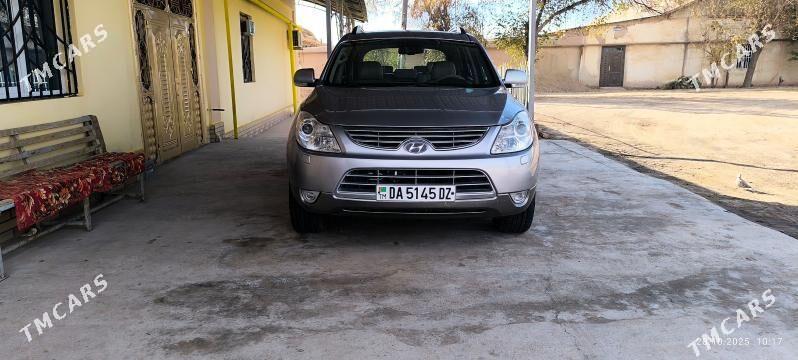 Hyundai IX55 2010 - 200 000 TMT - Гурбансолтан Едже - img 1